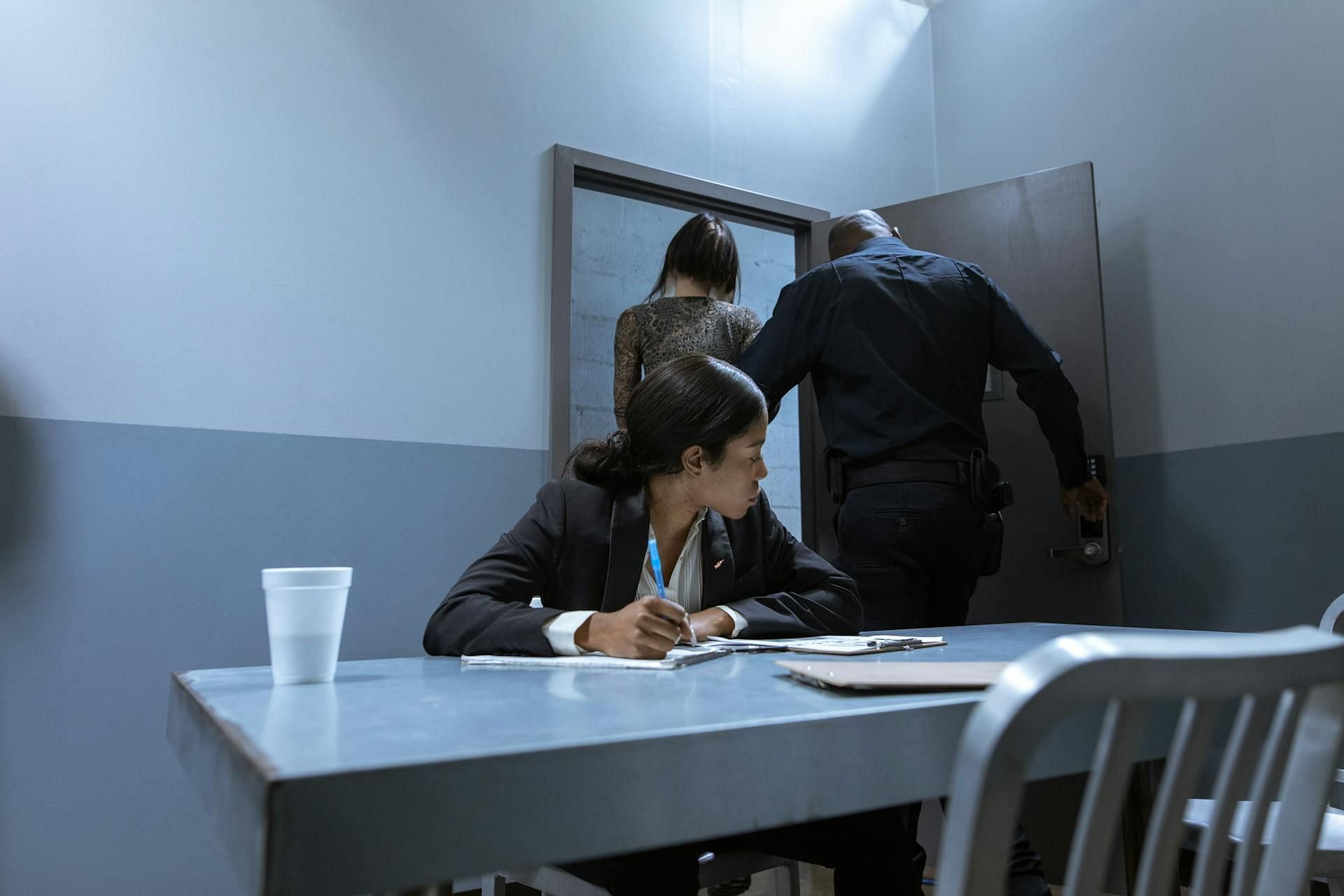 Snapped subject Claudia was brought to the United States and kept in Trumbull County Jail (Image via Pexels)